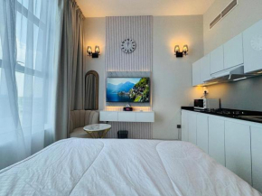 Fully Furnished Studio for Short Term Stay